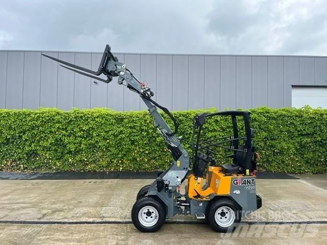 GiANT G 1200 TELE Naudoti ratiniai krautuvai