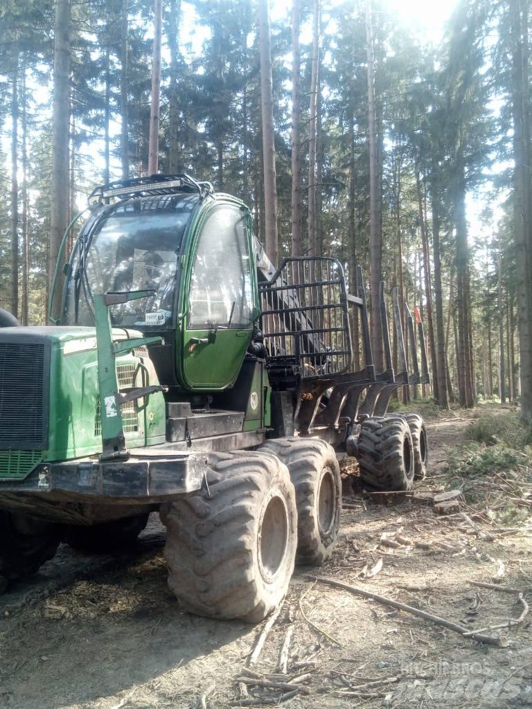 John Deere 1010 E Naudoti miškovežiai (Forvarderiai)