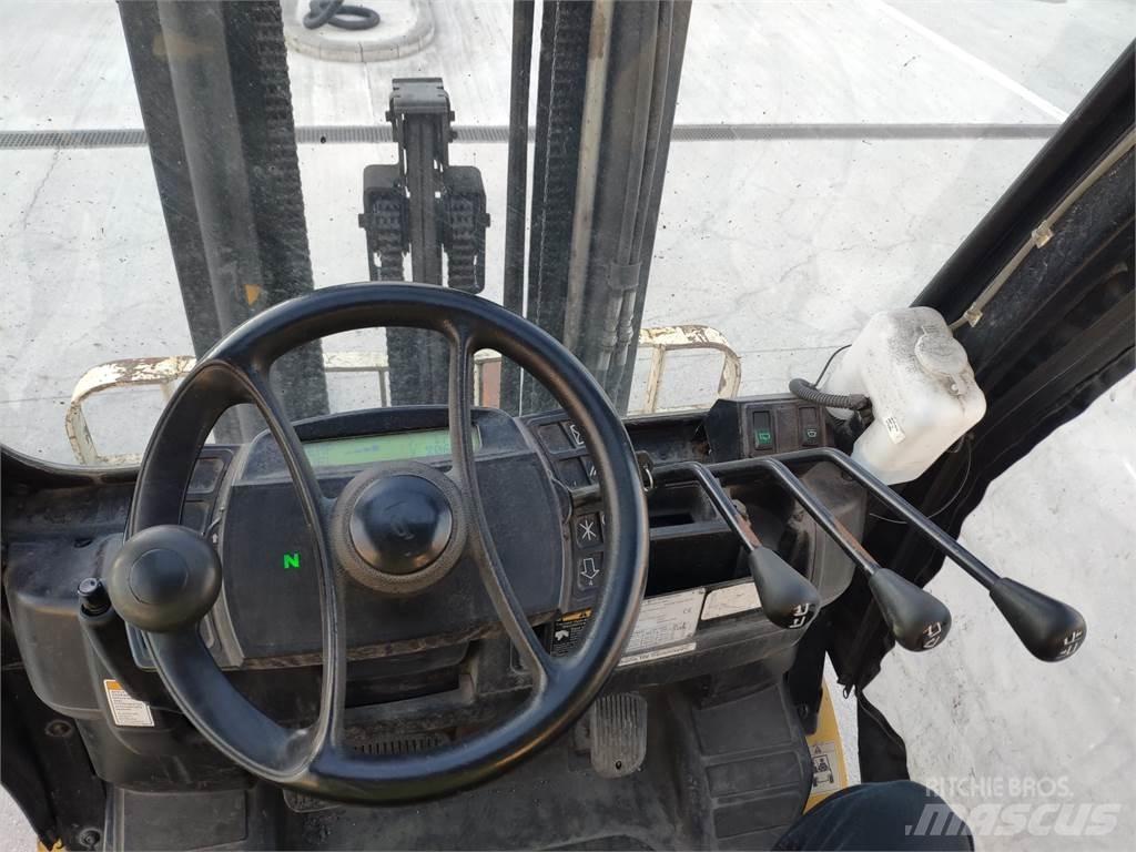 Yale GDP35VX Dyzeliniai krautuvai