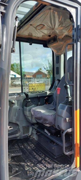 Develon Excavator Vikšriniai ekskavatoriai