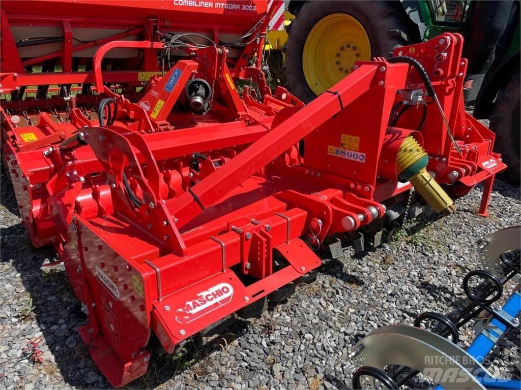 Maschio G 300 Dirvos paruošimo vynuogynams technika