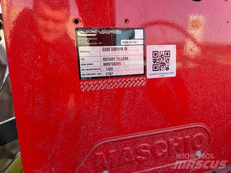 Maschio G 300 Dirvos paruošimo vynuogynams technika