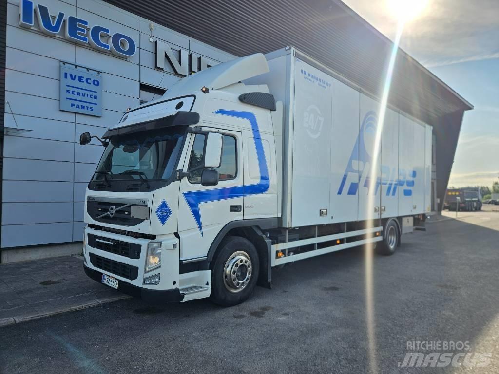 Volvo FM11 Sunkvežimiai su dengtu kėbulu