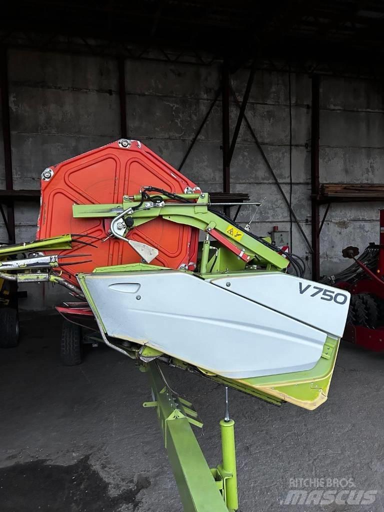 CLAAS Tucano 480 Derliaus nuėmimo kombainai