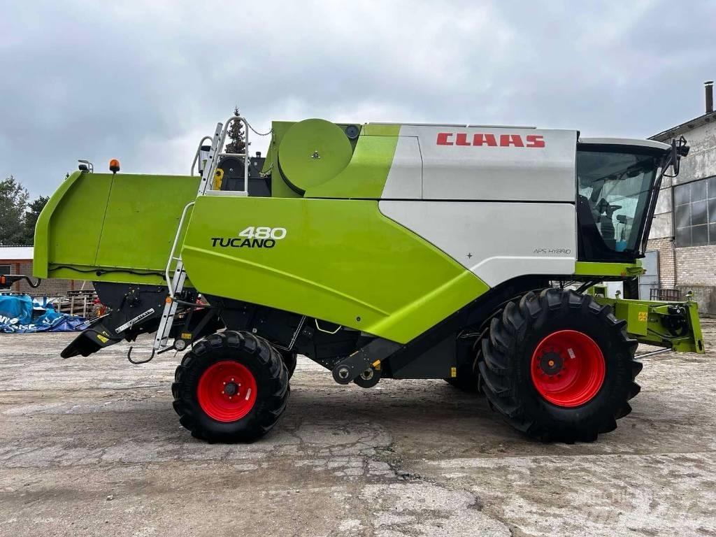 CLAAS Tucano 480 Derliaus nuėmimo kombainai