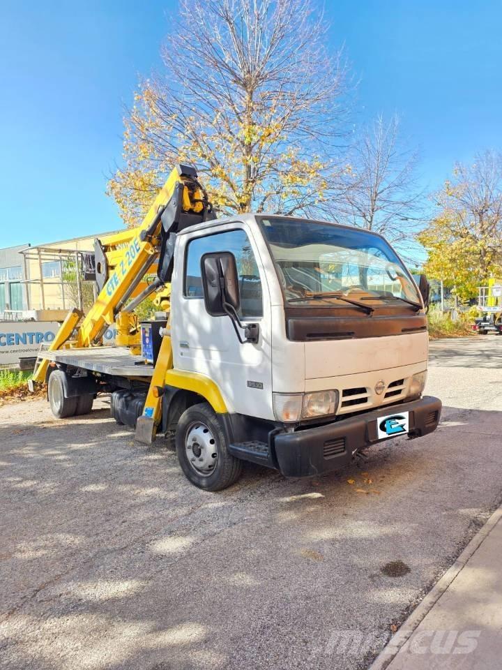 CTE ZED 20 Ant vilkikų montuojamos kėlimo platformos