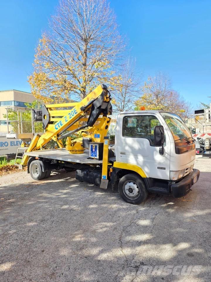 CTE ZED 20 Ant vilkikų montuojamos kėlimo platformos