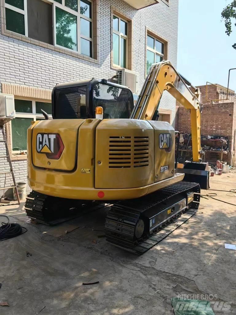 CAT 307E2 Mini ekskavatoriai < 7 t