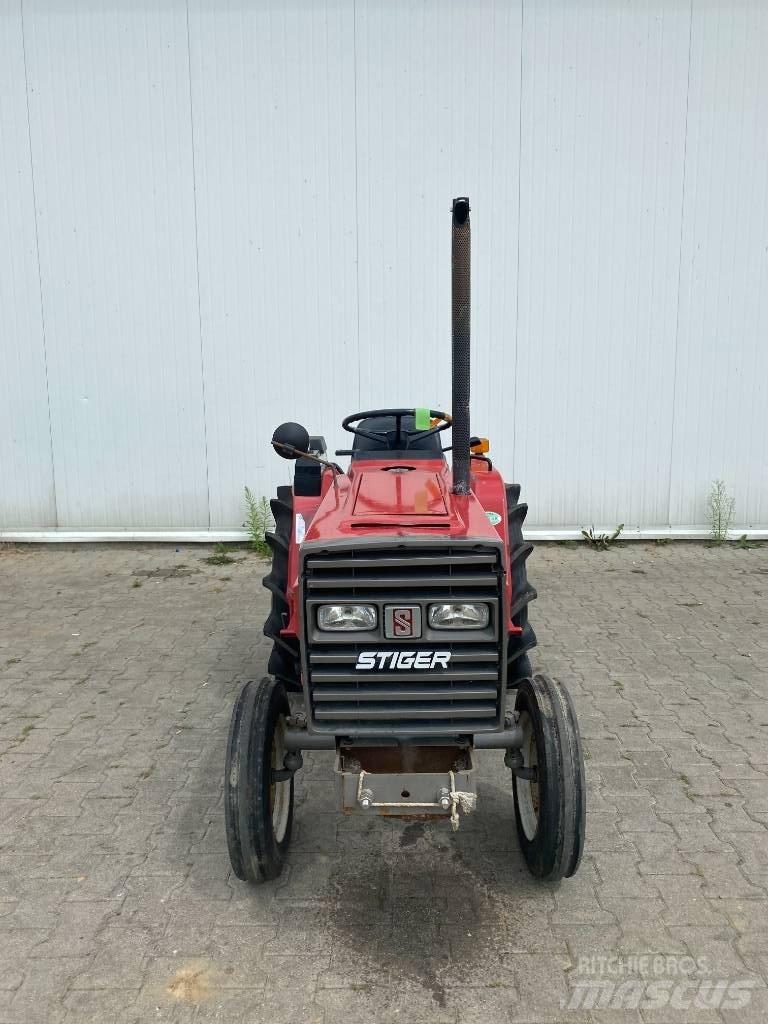 Shibaura SP1500 Naudoti kompaktiški traktoriai