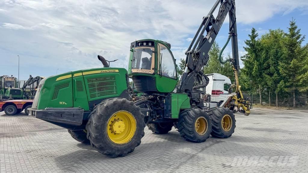 John Deere 1170 E Miško technika (Harvesteriai)