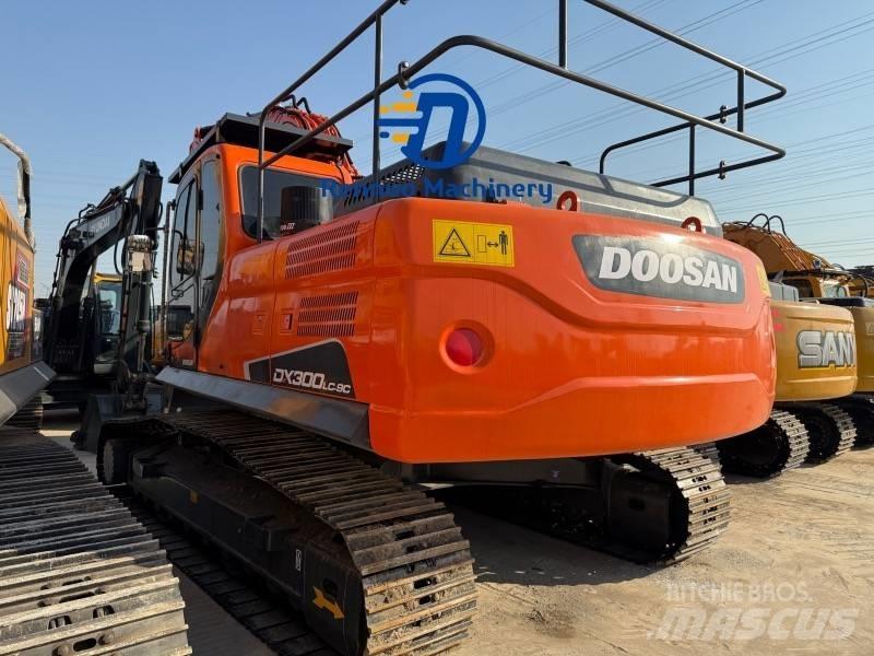 Doosan DX 300LC-9C Vikšriniai ekskavatoriai