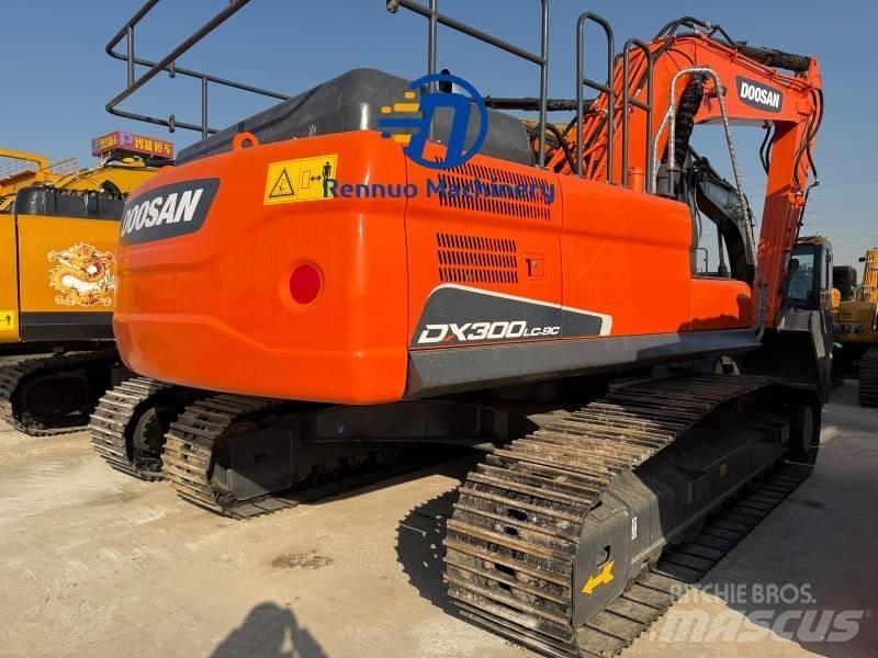 Doosan DX 300LC-9C Vikšriniai ekskavatoriai