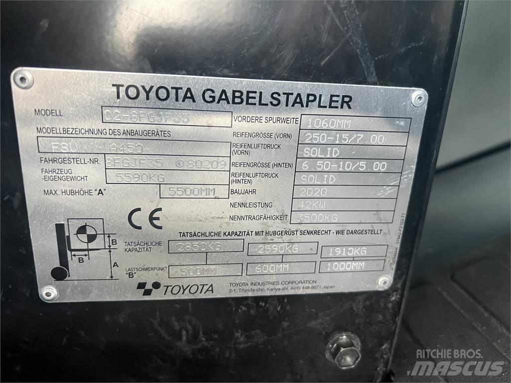 Toyota 8FGJF35 LPG (dujiniai) krautuvai