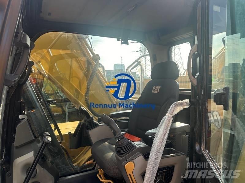 CAT 323GC Vikšriniai ekskavatoriai