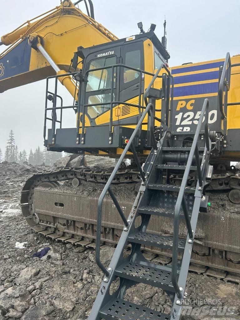 Komatsu PC 1250 -11EO Vikšriniai ekskavatoriai