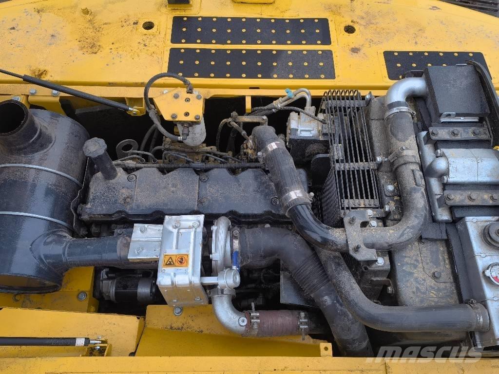 Komatsu PC 220-8 Vikšriniai ekskavatoriai