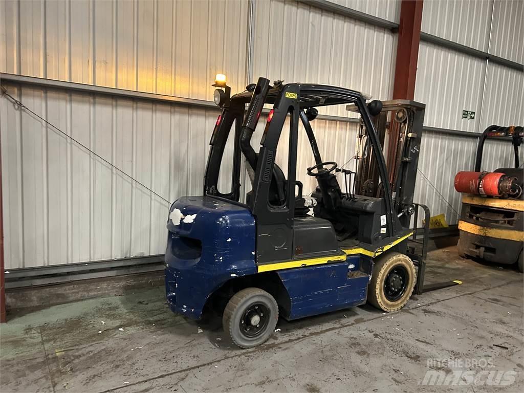 Nissan Y1D2A25Q Dyzeliniai krautuvai
