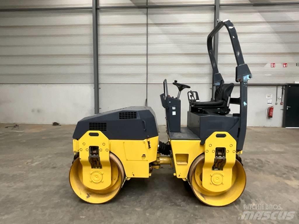 Bomag BW 138 AD Porinių būgnų volai