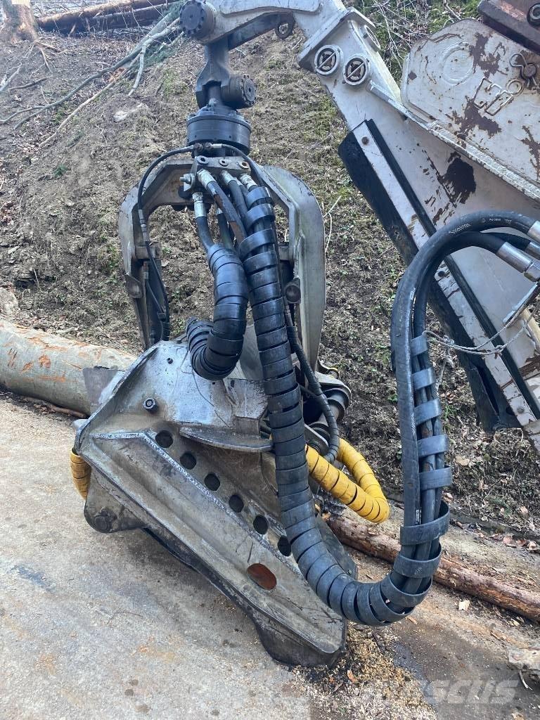 Kesla 30RH Miško technika (Harvesteriai)