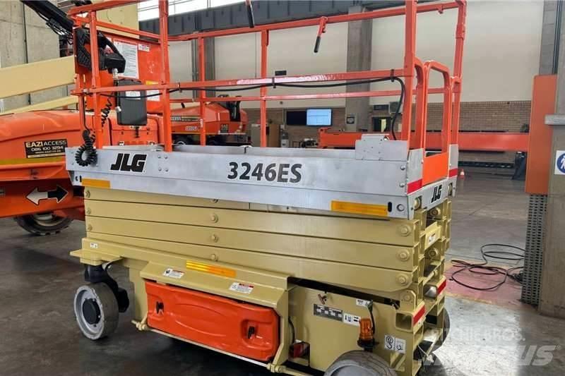 JLG 2014 JLG 3246 Žirkliniai keltuvai