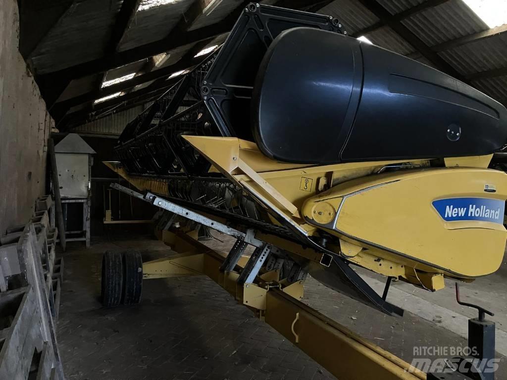 New Holland CS 6080 Derliaus nuėmimo kombainai