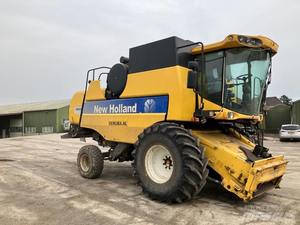 New Holland CS 6080 Derliaus nuėmimo kombainai