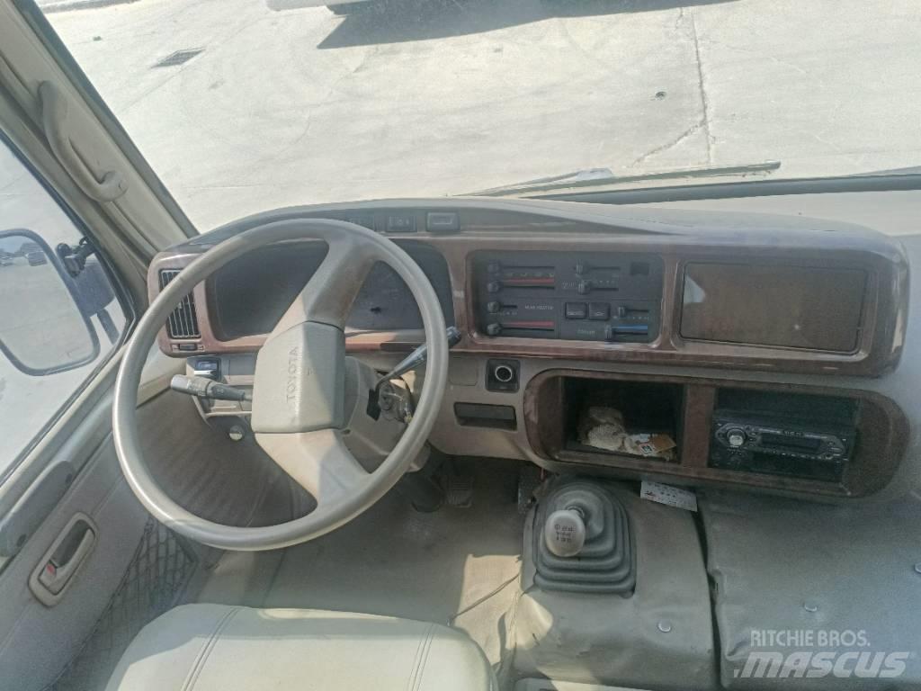 Toyota Coaster Bus Mikroautobusai