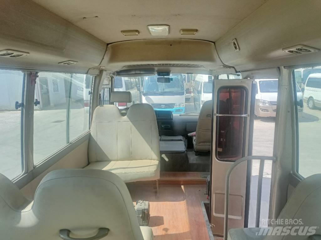Toyota Coaster Bus Mikroautobusai