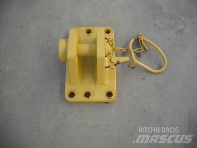Komatsu D65EX PX Vikšriniai buldozeriai