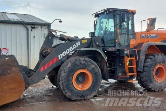Develon DL 480-7 Ekskavatoriniai krautuvai