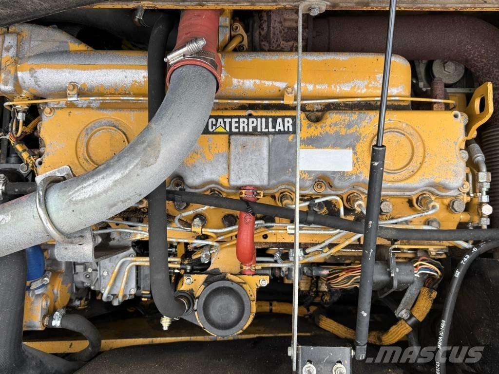 CAT M 318 C Ratiniai ekskavatoriai
