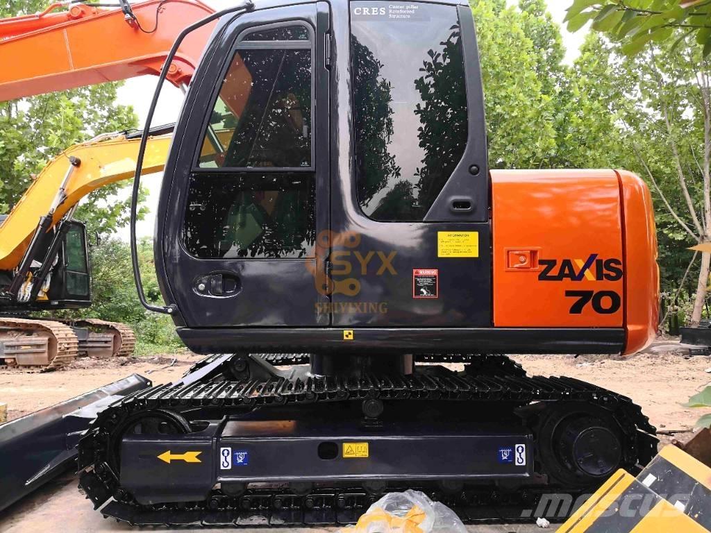Hitachi ZX 70 Vidutinės galios ekskavatoriai 7-12 t