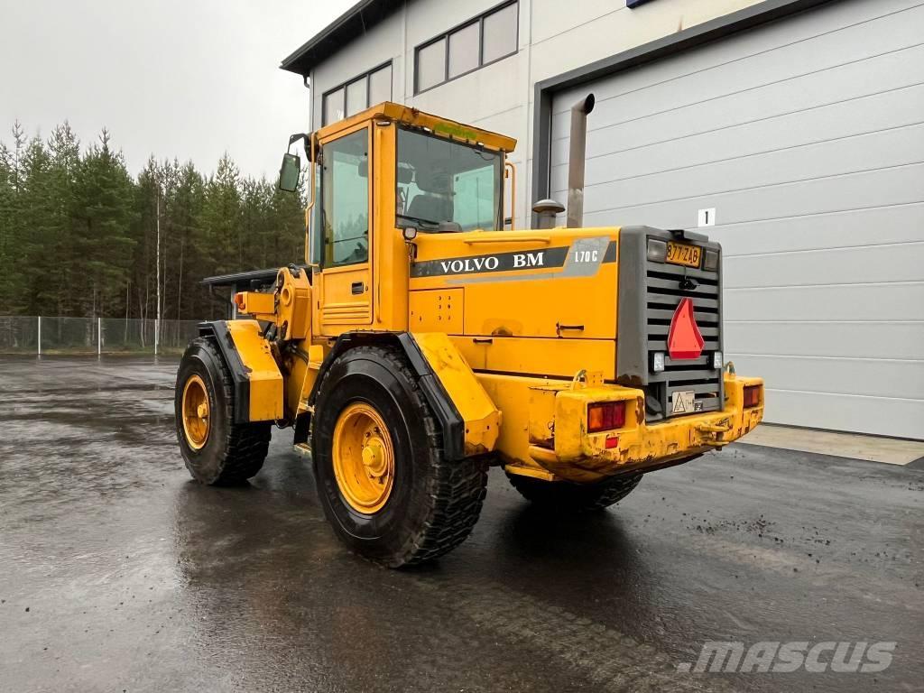 Volvo L 70 C Naudoti ratiniai krautuvai