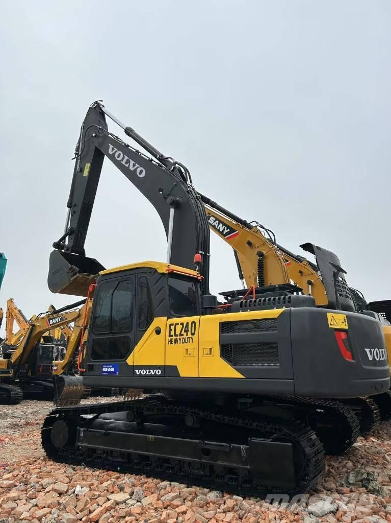 Volvo EC 240 Vikšriniai ekskavatoriai