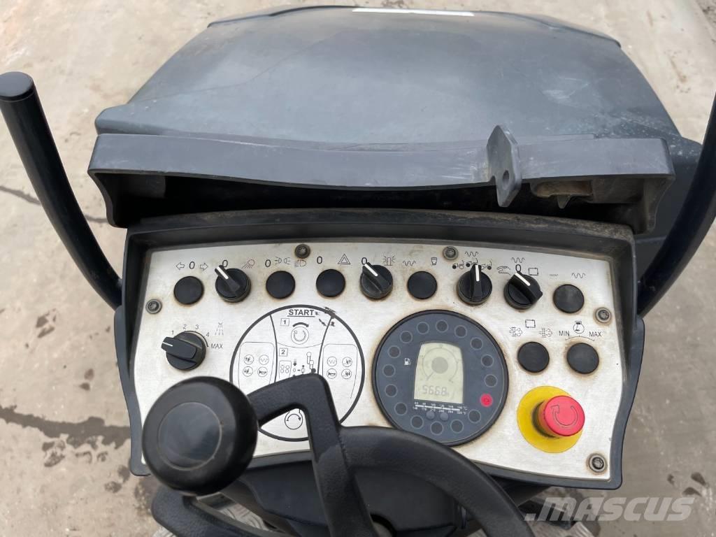 Bomag BW 120 AD-5 Porinių būgnų volai