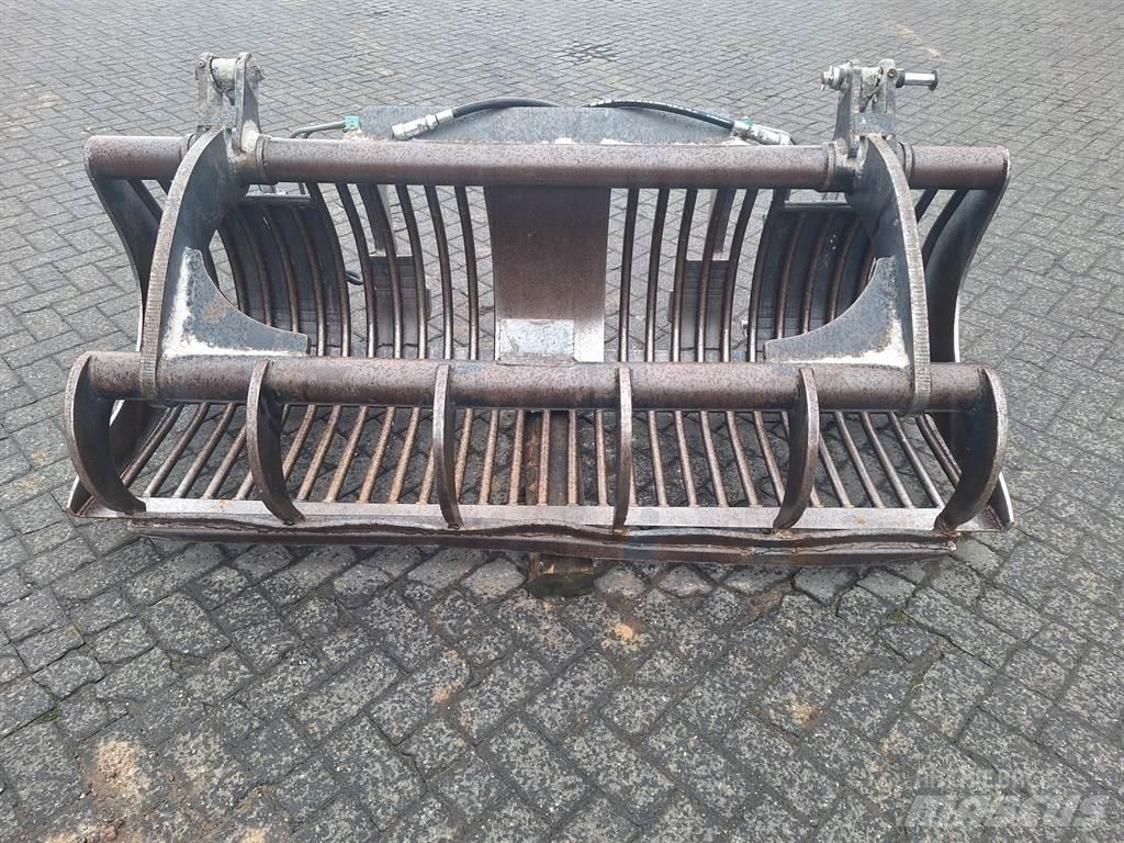 Volvo BM L 30 Gyvulių šėrimo įranga