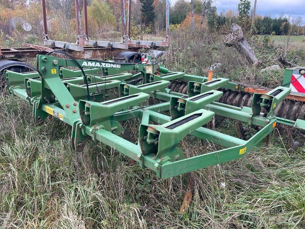 Amazone Cenius 4002 Peiliniai plūgai