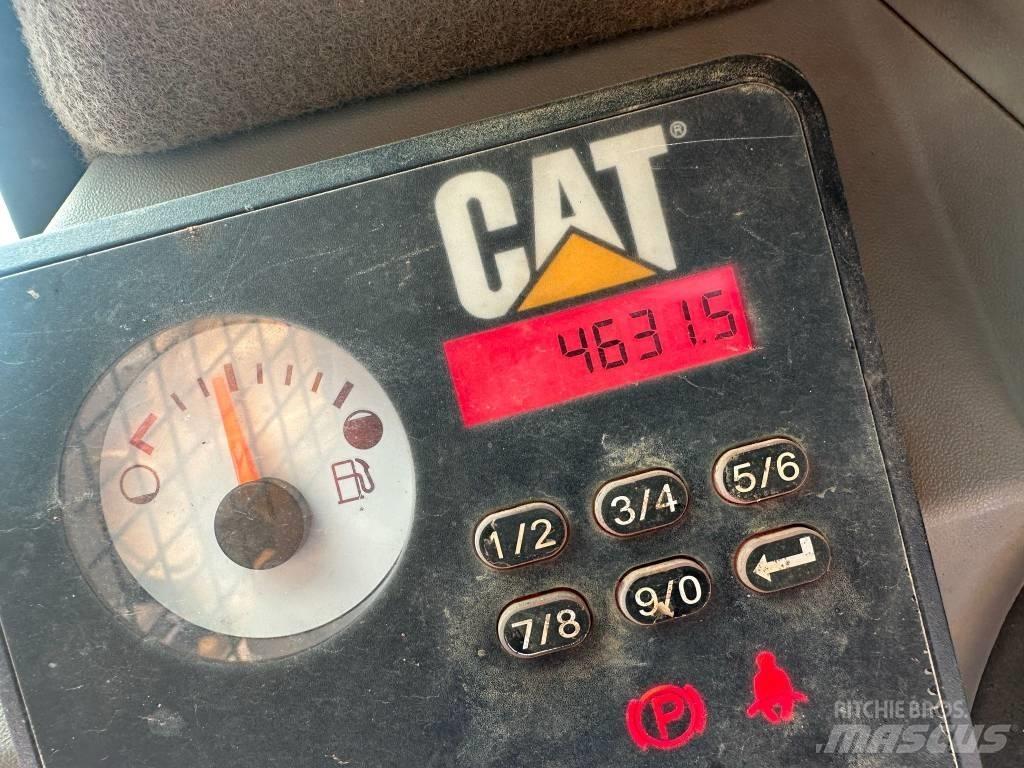 CAT 259 D Krautuvai su šoniniu pasukimu