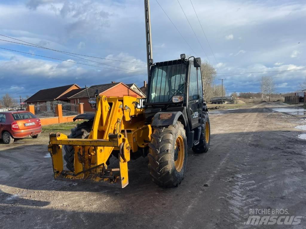 JCB 531-70 Teleskopiniai krautuvai