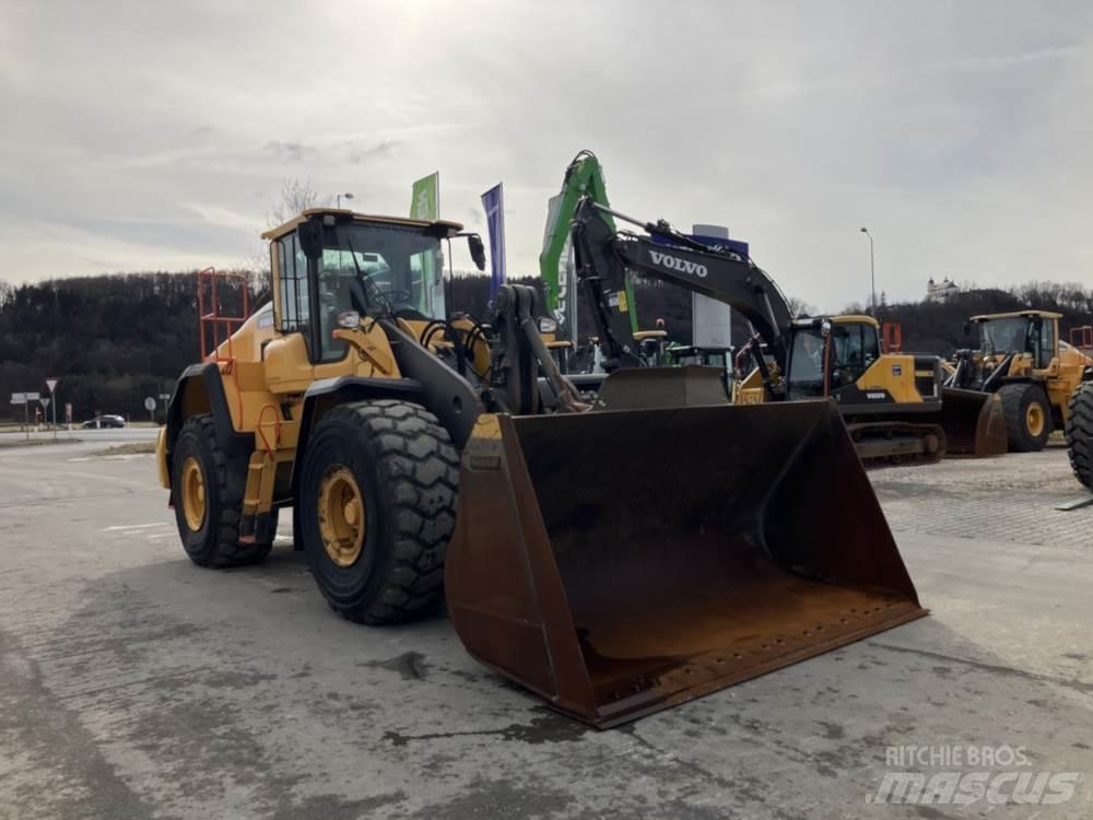 Volvo L180H Naudoti ratiniai krautuvai