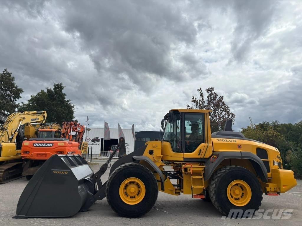 Volvo L 110 H Naudoti ratiniai krautuvai