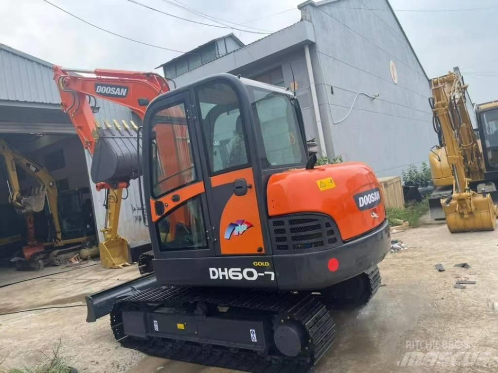 Doosan DH 60 Mini ekskavatoriai < 7 t