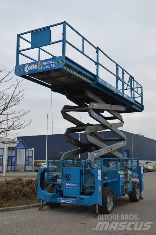 Genie GS4390RT Žirkliniai keltuvai