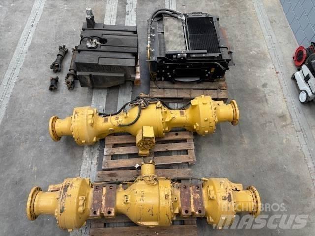 CAT 938 Naudoti ratiniai krautuvai