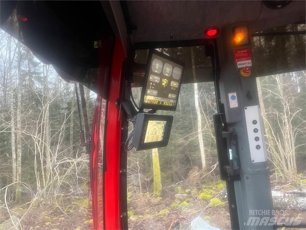 Komatsu 895 Naudoti miškovežiai (Forvarderiai)