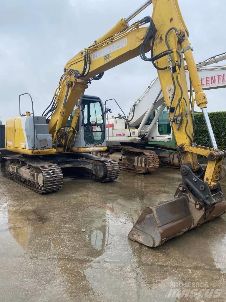 New Holland E 145 Vikšriniai ekskavatoriai