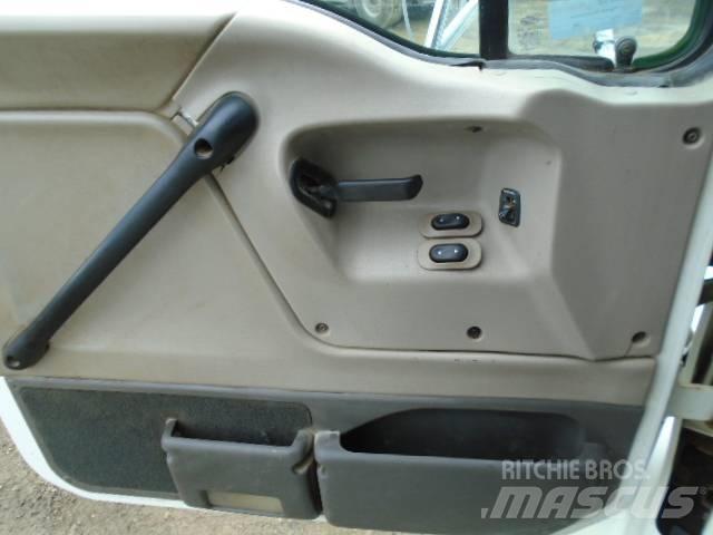 Sterling L 9500 Naudoti vilkikai
