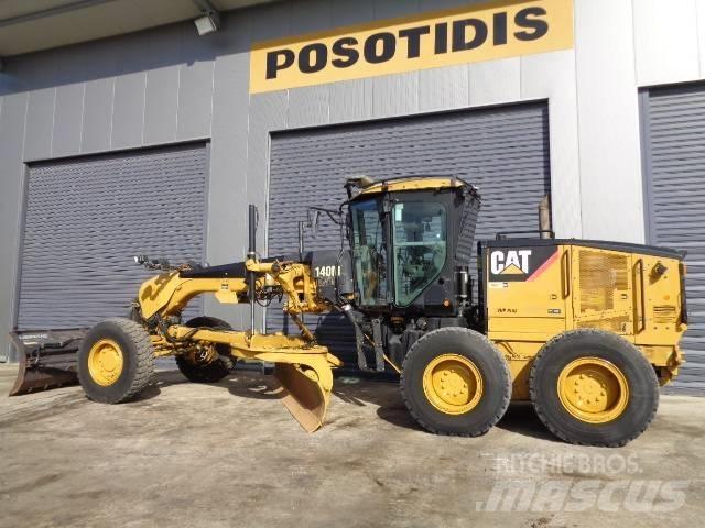 CAT 140 M AWD Greideriai