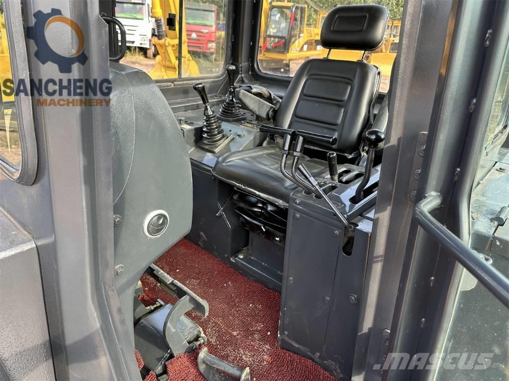 Shantui SD 22 Vikšriniai buldozeriai