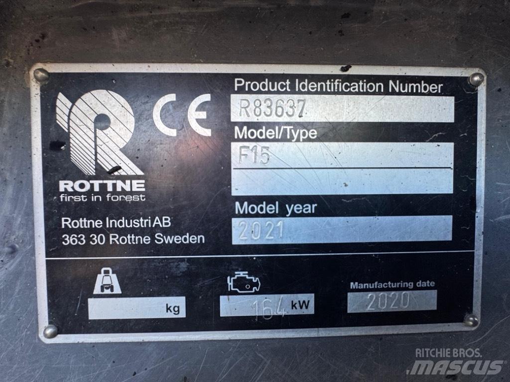 Rottne F15D Naudoti miškovežiai (Forvarderiai)